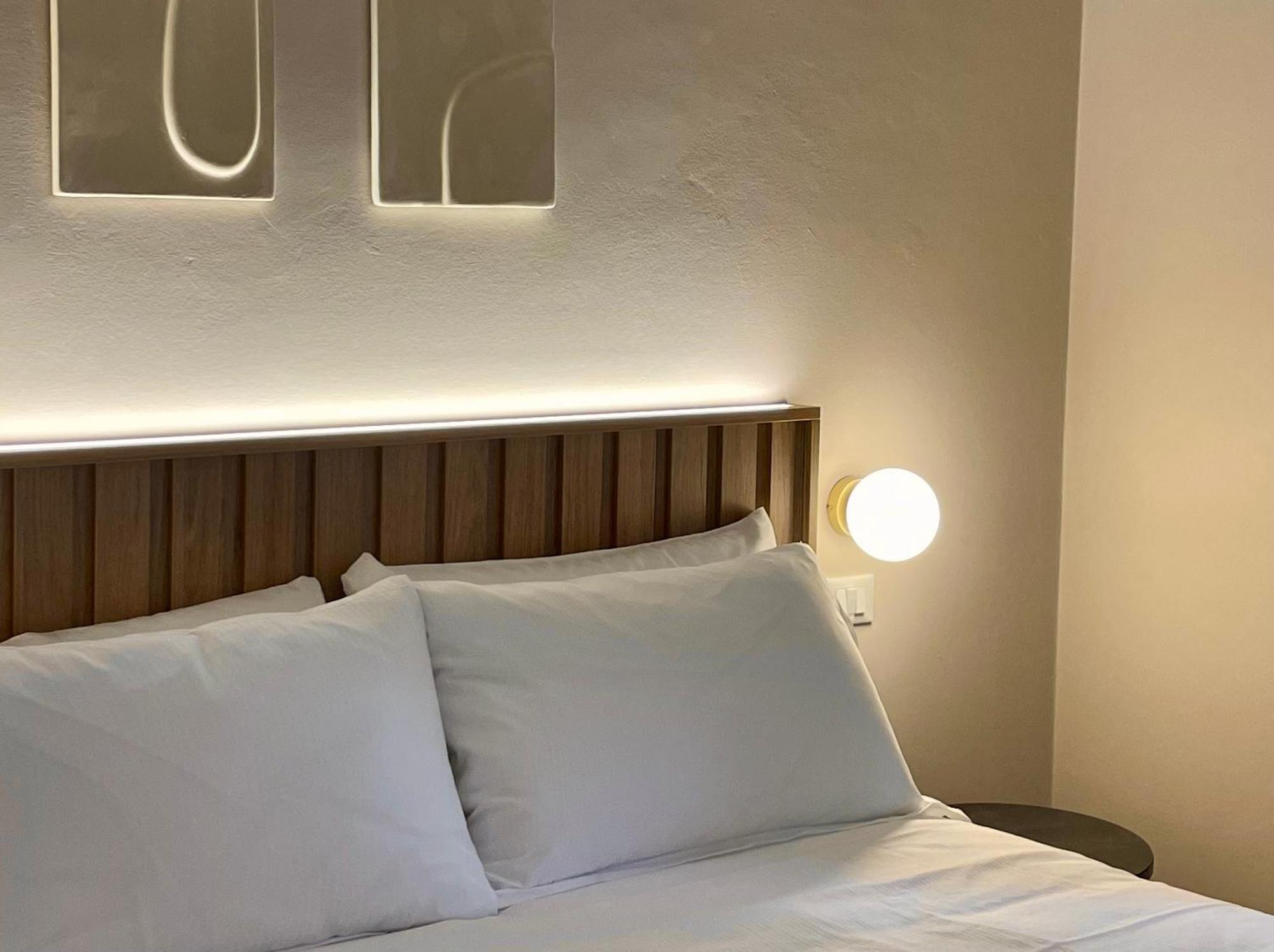 Relstay - Assarotti Suites Генуя Экстерьер фото